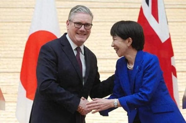 斯塔默宣布辞职，把高市坑惨了，访英受辱成笑话，纯纯白忙活一场